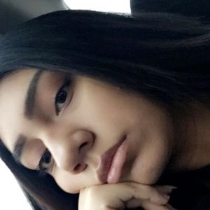 Meet your Posher, Iliana